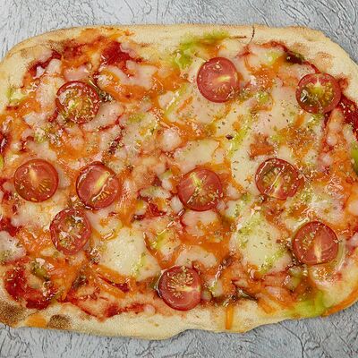 Римская пицца Маргарита в 19 Лунка по цене 660 ₽