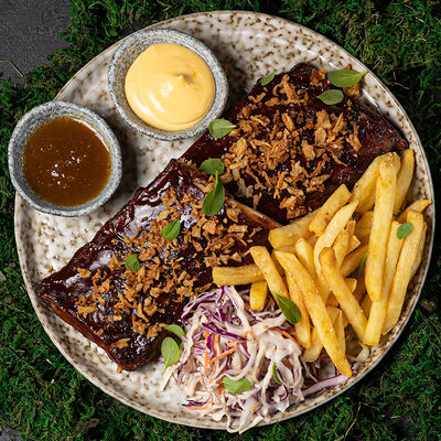 Доставка Рёбрышки свиные BBQ в Library по цене 1190 ₽