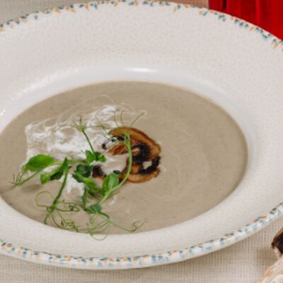 Грибной крем-суп в Паста Фэмили по цене 580 ₽