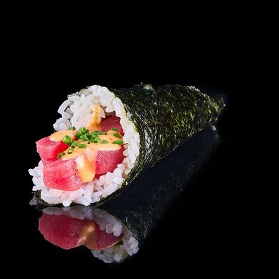 Хенд ролл с Тунцом в Nishiki по цене 450 ₽