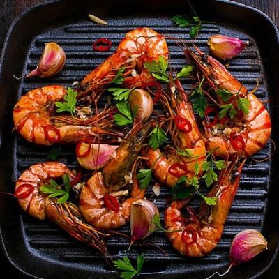 Креветки жареные в Каретный дворик по цене 700 ₽