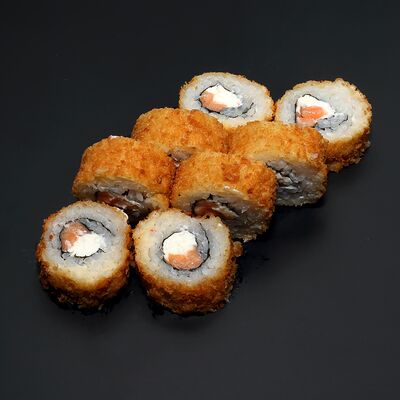 Жареный ролл Темпурная Филадельфия в Total Sushi по цене 600 ₽