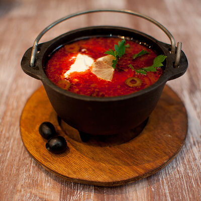 Солянка мясная в Амирани по цене 385 ₽