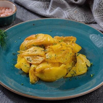 Картофель по-домашнему в Buta по цене 340 ₽