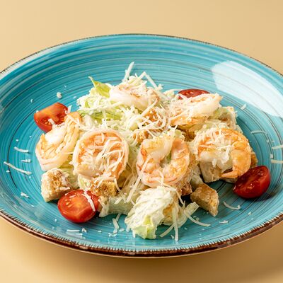 Салат Цезарь с креветками в Хачапури & Кофе по цене 590 ₽