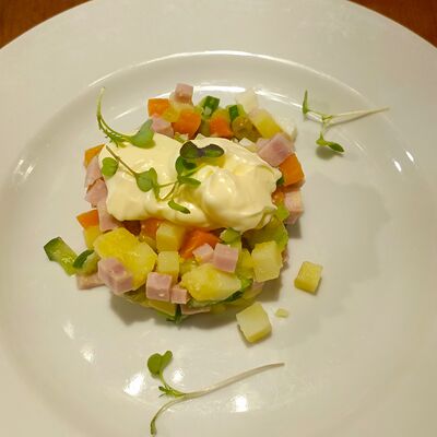 Салат Оливьев Трактир Распутинский по цене 180 ₽