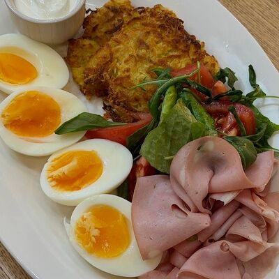 Завтрак с драниками в Krems по цене 930 ₽