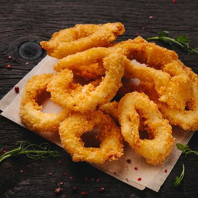 Кольца кальмара в Доставка роллы воки пицца Вологда RollX по цене 403 ₽