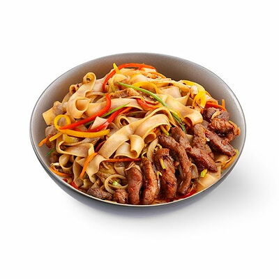 Рисовая лапша с говядиной Тамаринд в Еоки по цене 708 ₽