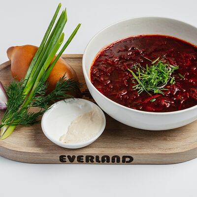 Борщ в Everland по цене 850 ₽