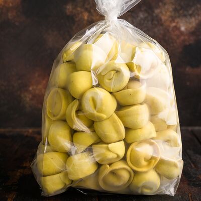 Пельмени с курицей и пармезаном замороженные в Неспешник по цене 1750 ₽