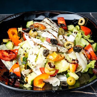 Греческий с прованскими травами в Метро Cafe по цене 539 ₽