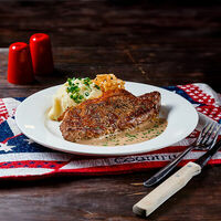 Пеперкорн Стейк в TGI FRIDAYS