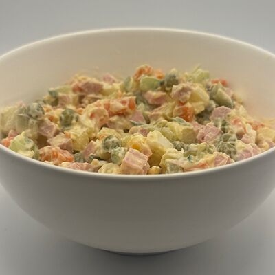 Оливье в Picnic по цене 150 ₽