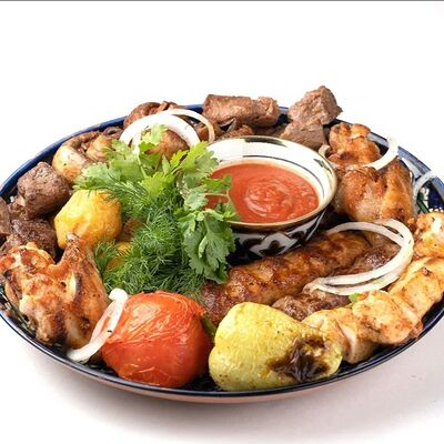 Ассорти шашлыков (5-6 персон) в Папа плов по цене 10000 ₽