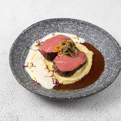 Низкотемпературное филе говядины в Pasta Uno по цене 1540 ₽