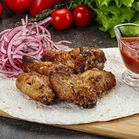 Шашлык из куриных крылышек в Чайхана 24