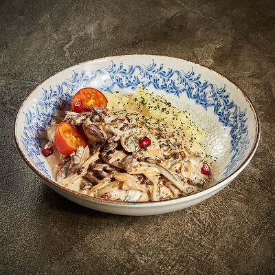 Бефстроганов из говядины в Гранат по цене 860 ₽