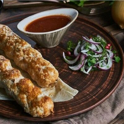 Люля-кебаб из курицы в Арарат шашлычный дворик по цене 599 ₽