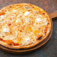 Пицца Четыре сыра в MANANA