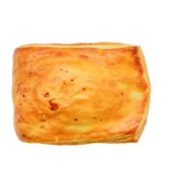 Слойка с ветчиной и сыромв Кондитерская-пекарня Смайлик по цене 105 ₽