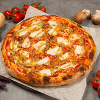 Цыпленок и соус песто в Perotti Pizza