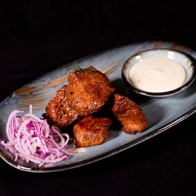 Свиная шейка в Imna Lounge по цене 690 ₽