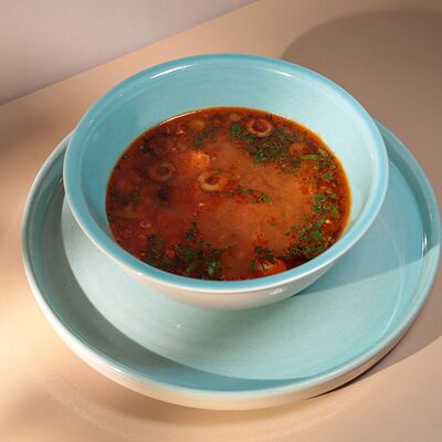 Солянка мясная в Coffee Cake по цене 480 ₽