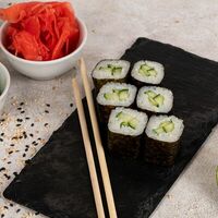 Маки Огурец в Banbo