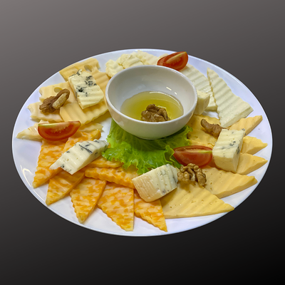 Сырная тарелка в АУ по цене 585 ₽