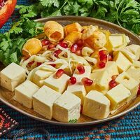 Ассорти из кавказских сыров в Джо-Джо грузинская кухня