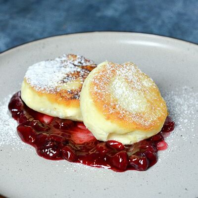 Сырники творожные в Мегаполис по цене 250 ₽