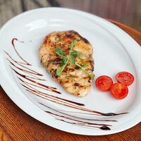 Филе куриное с пряными травами в Мацони