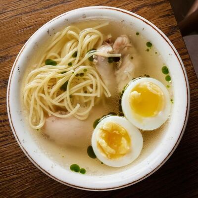 Суп куриный с лапшой и яйцом в Forest по цене 470 ₽