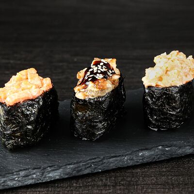 Суши Спайси в Loca Pizza по цене 140 ₽