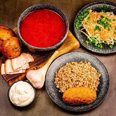 Бизнес-ланч №1 в У Сватов по цене 750 ₽