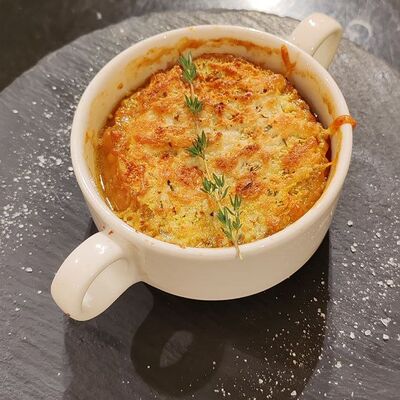 Французский луковый в Моне по цене 450 ₽