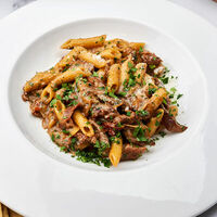 Паста с уткой в Mojo