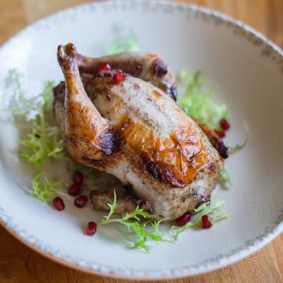 Цыпленок с начинкой Лявянги с орехами в Дюшес по цене 990