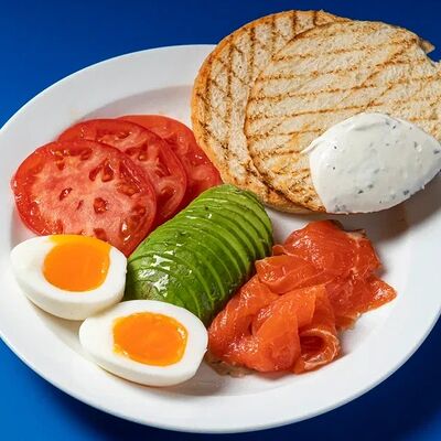 Завтрак конструктор в Mates pizzabar по цене 420 ₽