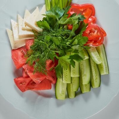 Овощная нарезка в Мандарин по цене 495 ₽