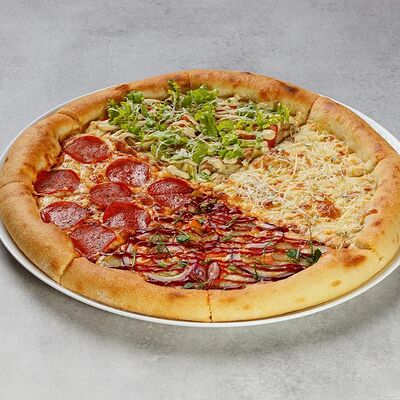 Пицца Ассорти в КафеАллея по цене 1100 ₽