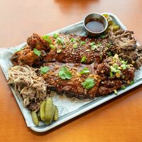 Дегустационный мясной сет BBQ в Гриль-бар Балкон