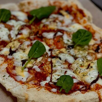 Пицца Маргарита в Мрамор кофе по цене 790 ₽