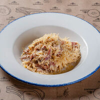 Паста Карбонара в Braubauer