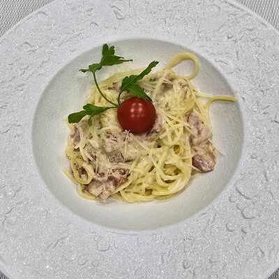 Спагетти Карбонара в На покровке по цене 590 ₽