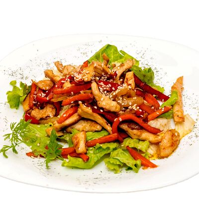 Теплый салат со свининой в Луна по цене 660 ₽