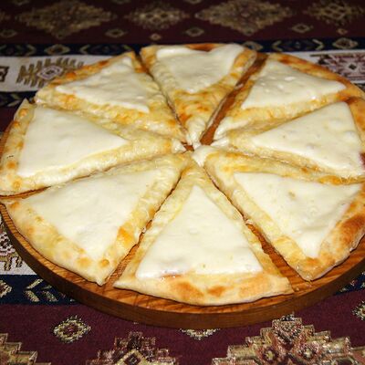 Королевское хачапури в FastШашлык и Хинкали по цене 600 ₽