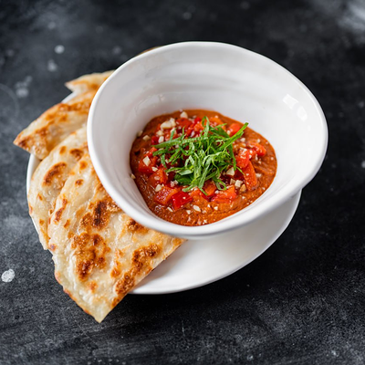 Мухаммара из печеного перца с обжаренной лепешкой в Culture по цене 650 ₽