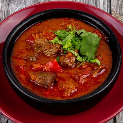 Суп из говядины с овощами в Духанъ Алаверды по цене 590 ₽